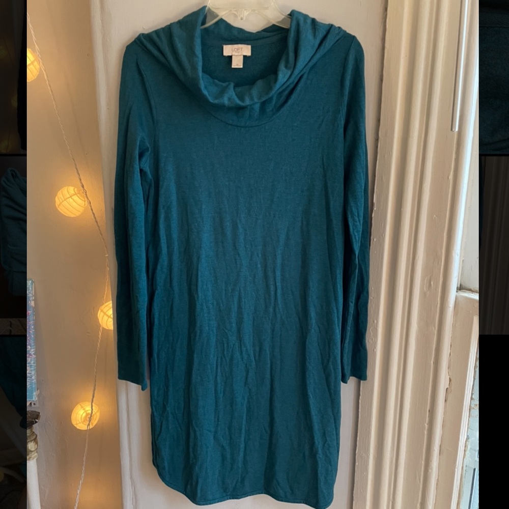 Loft Outlet cowl neck sweater dress in teal- size Medium